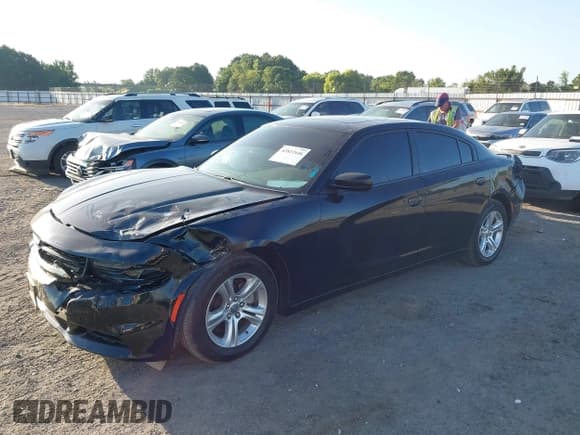 ✅ 2022 Dodge Charger SXT • VIN: 2C3CDXBG7NH205942 • Lot: 42822646. Wystawiony na IAAI z przebiegiem 79 883 mil. Bezpłatny archiwum sprzedaży aukcyjnych z USA i szczegółowy raport historii pojazdu na DreamBid. Zdjęcie 20.