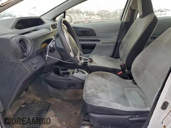 ✅ 2014 Toyota Prius Three • VIN: JTDKDTB3XE1065476 • Lot: 94960515. Listed on Copart with 227,112 mi. Free auction sales archive from the USA and detailed vehicle history report at DreamBid. Image 7.