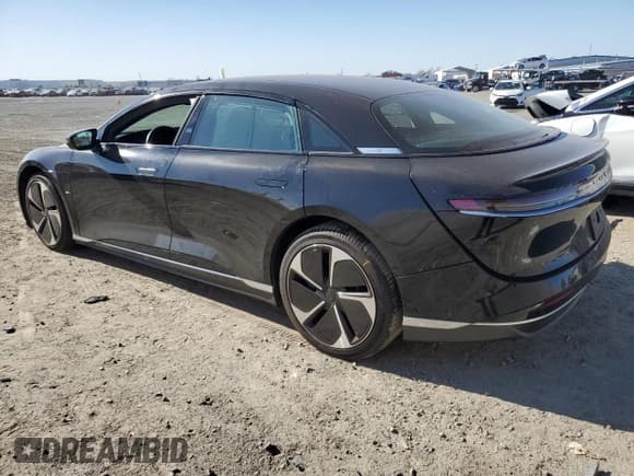 ✅ 2023 Lucid Air Touring • VIN: 50EA1TEA5PA002783 • Lot: 88159255. Wystawiony na Copart z przebiegiem Nie podano. Bezpłatny archiwum sprzedaży aukcyjnych z USA i szczegółowy raport historii pojazdu na DreamBid. Zdjęcie 2.