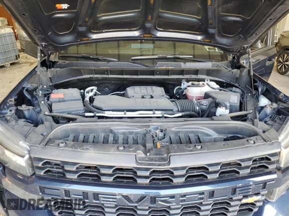 ✅ 2021 Chevrolet Silverado 1500 Custom • VIN: 1GCRYBEK7MZ109529 • Lot: 87066905. Wystawiony na Copart z przebiegiem 69 628 mil. Bezpłatny archiwum sprzedaży aukcyjnych z USA i szczegółowy raport historii pojazdu na DreamBid. Zdjęcie 11.