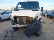 ✅ 2019 Mercedes-Benz Sprinter • VIN: WD4PE7ED3KT015734 • Лот: 41171699. Опубликован ранее на IAAI с пробегом Не указан. Бесплатный доступ к архиву аукционных продаж из США и подробный отчёт об истории автомобиля на DreamBid. Изображение 6.