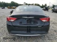 ✅ 2015 Chrysler 200 Limited • VIN: 1C3CCCAB0FN646046 • Lot: 63771975. Wystawiony na Copart z przebiegiem 134 847 mil. Bezpłatny archiwum sprzedaży aukcyjnych z USA i szczegółowy raport historii pojazdu na DreamBid. Zdjęcie 6.