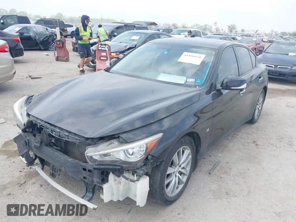 ✅ 2015 Infiniti Q50 Premium • VIN: JN1BV7AP3FM347065 • Lot: 41926070. Listed on IAAI with 110,487 mi. Free auction sales archive from the USA and detailed vehicle history report at DreamBid. Image 18.