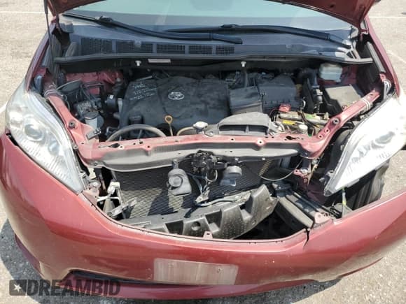 ✅ 2017 Toyota Sienna XLE Auto Access Seat • VIN: 5TDYZ3DC8HS876600 • Lot: 59506525. Listed on Copart with 76,270 mi. Free auction sales archive from the USA and detailed vehicle history report at DreamBid. Image 12.