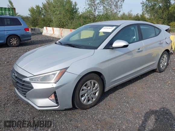 ✅ 2019 Hyundai Elantra SE • VIN: KMHD74LF5KU850413 • Лот: 43343657. Опубликован ранее на IAAI с пробегом 45 375 миль. Бесплатный доступ к архиву аукционных продаж из США и подробный отчёт об истории автомобиля на DreamBid. Изображение 18.