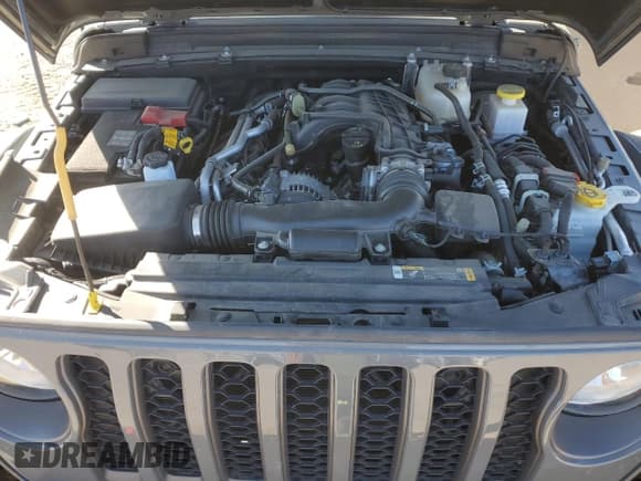 ✅ 2022 Jeep Gladiator Rubicon • VIN: 1C6JJTBG9NL101774 • Lot: 74597074. Listed on Copart with 11,903 mi. Free auction sales archive from the USA and detailed vehicle history report at DreamBid. Image 11.