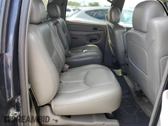 2006 Chevrolet Suburban LS с VIN 1GNFK16Z46J126131, выставлен на аукционе Copart как лот 72771204 с пробегом 203 510 миль миль и Списание • Salvage title. История ставок и продаж доступна на DreamBid. Изображение 11.