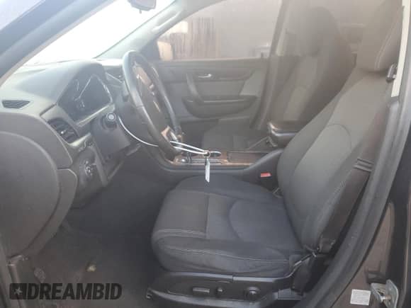 2014 Chevrolet Traverse LT z VIN 1GNKRGKD2EJ106126, wystawiony jako Copart lot #82273195 z przebiegiem 234 917 mil mil oraz Szkoda całkowita • Salvage title. Historia ofert i sprzedaży dostępna na DreamBid. Obrazek 7.