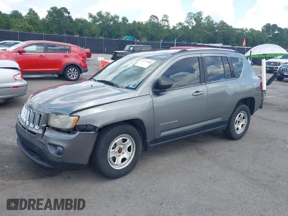✅ 2011 Jeep Compass Limited • VIN: 1J4NT5FBXBD236468 • Лот: 42719983. Опубликован ранее на IAAI с пробегом 186 806 миль. Бесплатный доступ к архиву аукционных продаж из США и подробный отчёт об истории автомобиля на DreamBid. Изображение 17.