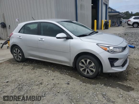 ✅ 2021 Kia Rio S • VIN: 3KPA25AD0ME434011 • Лот: 85934815. Опубликован ранее на Copart с пробегом 74 038 миль. Бесплатный доступ к архиву аукционных продаж из США и подробный отчёт об истории автомобиля на DreamBid. Изображение 4.