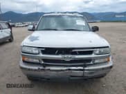 ✅ 2000 Chevrolet Suburban LS • VIN: 3GNFK16T5YG181686 • Лот: 42392480. Опубликован ранее на IAAI с пробегом 300 323 миль. Бесплатный доступ к архиву аукционных продаж из США и подробный отчёт об истории автомобиля на DreamBid. Изображение 12.