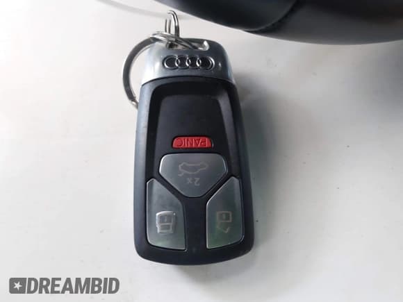 ✅ 2020 Audi A4 Premium Plus • VIN: WAUENAF46LA065907 • Лот: 41647397. Опубликован ранее на IAAI с пробегом 40 605 миль. Бесплатный доступ к архиву аукционных продаж из США и подробный отчёт об истории автомобиля на DreamBid. Изображение 11.