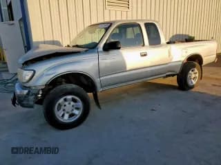 ✅ 2000 Toyota Tacoma PreRunner • VIN: 4TASM92NXYZ623560 • Лот: 91937485. Опубликован ранее на Copart с пробегом 190 042 миль. Бесплатный доступ к архиву аукционных продаж из США и подробный отчёт об истории автомобиля на DreamBid. Изображение 1.
