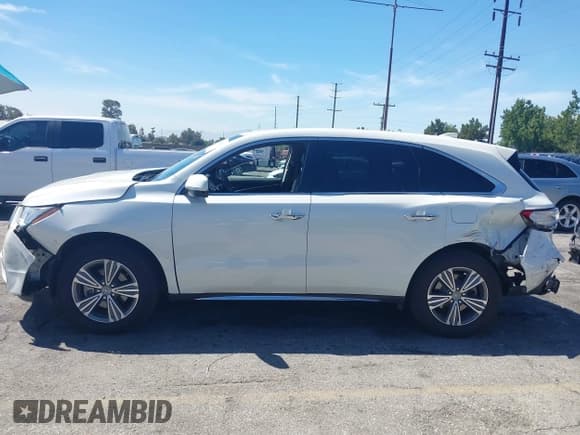 ✅ 2019 Acura MDX • VIN: 5J8YD3H38KL009636 • Lot: 43033880. Listed on IAAI with 50,219 mi. Free auction sales archive from the USA and detailed vehicle history report at DreamBid. Image 14.