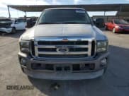 ✅ 2001 Ford Excursion Special Serv • VIN: 1FMNU40L31ED57944 • Lot: 82063804. Wystawiony na Copart z przebiegiem 212 894 mil. Bezpłatny archiwum sprzedaży aukcyjnych z USA i szczegółowy raport historii pojazdu na DreamBid. Zdjęcie 5.