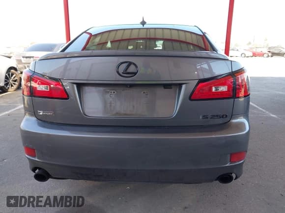 ✅ 2012 Lexus IS 250 • VIN: JTHBF5C20C5166915 • Lot: 42864176. Listed on IAAI with 110,816 mi. Free auction sales archive from the USA and detailed vehicle history report at DreamBid. Image 16.