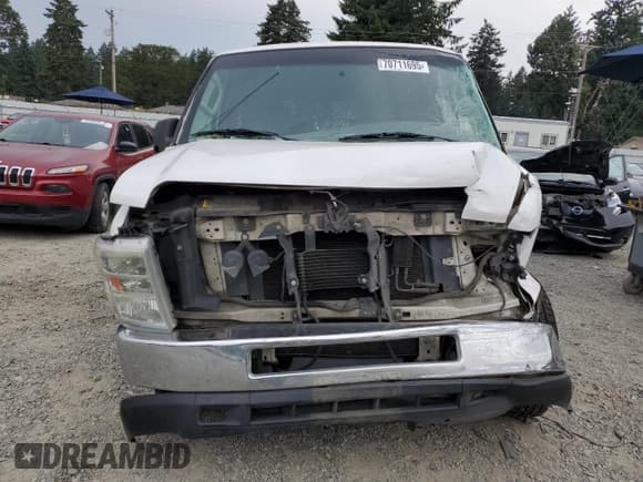 ✅ 2008 Ford Econoline Cargo Commercial • VIN: 1FTNE24W38DA88712 • Лот: 70711695. Опубликован ранее на Copart с пробегом 219 280 миль. Бесплатный доступ к архиву аукционных продаж из США и подробный отчёт об истории автомобиля на DreamBid. Изображение 5.