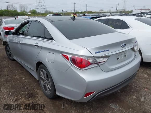 ✅ 2014 Hyundai Sonata Limited • VIN: KMHEC4A47EA115911 • Lot: 42038305. Wystawiony na IAAI z przebiegiem 232 793 mil. Bezpłatny archiwum sprzedaży aukcyjnych z USA i szczegółowy raport historii pojazdu na DreamBid. Zdjęcie 3.