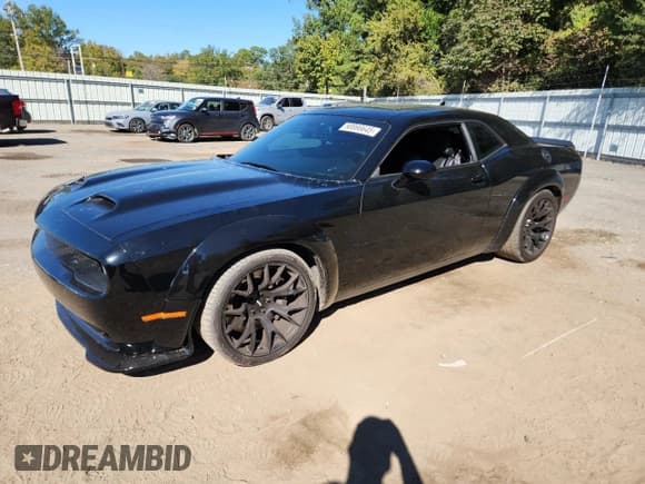 ✅ 2023 Dodge Challenger SRT Hellcat Jailbreak • VIN: 2C3CDZC97PH617423 • Lot: 90866645. Wystawiony na Copart z przebiegiem 11 956 mil. Bezpłatny archiwum sprzedaży aukcyjnych z USA i szczegółowy raport historii pojazdu na DreamBid. Zdjęcie 1.