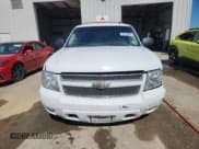 ✅ 2009 Chevrolet Suburban 2LT • VIN: 1GNFC26049R228636 • Lot: 84730885. Listed on Copart with 215,802 mi. Free auction sales archive from the USA and detailed vehicle history report at DreamBid. Image 5.