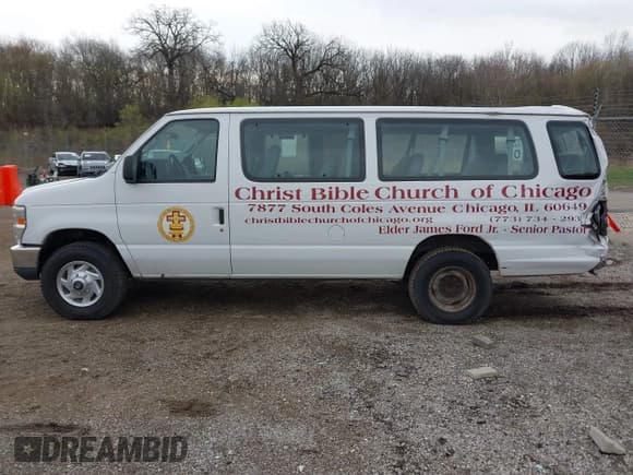 ✅ 2010 Ford Econoline Passenger XL • VIN: 1FBSS3BLXADA03000 • Lot: 42074166. Wystawiony na IAAI z przebiegiem 134 179 mil. Bezpłatny archiwum sprzedaży aukcyjnych z USA i szczegółowy raport historii pojazdu na DreamBid. Zdjęcie 14.