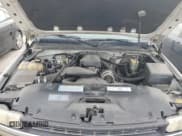 ✅ 2000 Chevrolet Silverado 1500 LS • VIN: 1GCEK19T9YE274203 • Лот: 72040304. Опубликован ранее на Copart с пробегом 181 340 миль. Бесплатный доступ к архиву аукционных продаж из США и подробный отчёт об истории автомобиля на DreamBid. Изображение 12.