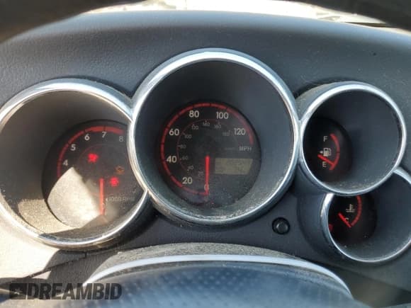 ✅ 2004 Pontiac Vibe • VIN: 5Y2SM64814Z458258 • Lot: 67860284. Wystawiony na Copart z przebiegiem 202 547 mil. Bezpłatny archiwum sprzedaży aukcyjnych z USA i szczegółowy raport historii pojazdu na DreamBid. Zdjęcie 9.