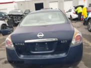 ✅ 2007 Nissan Altima S • VIN: 1N4AL21E47N403936 • Lot: 43537712. Wystawiony na IAAI z przebiegiem 171 968 mil. Bezpłatny archiwum sprzedaży aukcyjnych z USA i szczegółowy raport historii pojazdu na DreamBid. Zdjęcie 17.