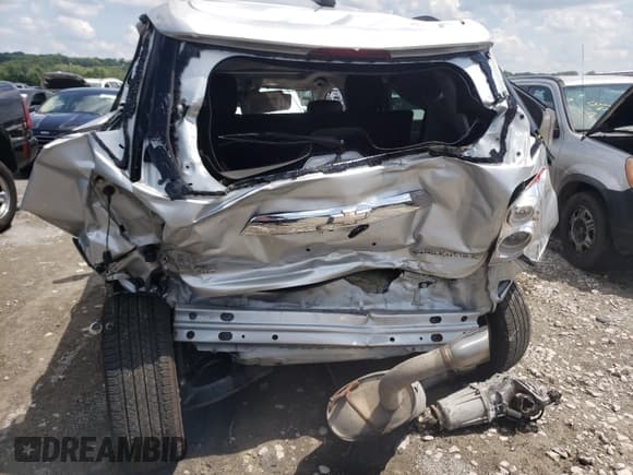 ✅ 2015 Chevrolet Equinox LTZ • VIN: 2GNFLHE39F6184218 • Лот: 47939231. Опубликован ранее на Copart с пробегом 60 644 миль. Бесплатный доступ к архиву аукционных продаж из США и подробный отчёт об истории автомобиля на DreamBid. Изображение 9.