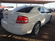 ✅ 2010 Dodge Avenger R/T • VIN: 1B3CC5FB9AN161561 • Lot: 41575463. Wystawiony na IAAI z przebiegiem 170 964 mil. Bezpłatny archiwum sprzedaży aukcyjnych z USA i szczegółowy raport historii pojazdu na DreamBid. Zdjęcie 4.