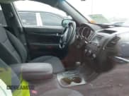 ✅ 2013 Kia Sorento LX • VIN: 5XYKT3A67DG317309 • Lot: 42178502. Listed on IAAI with 62,702 mi. Free auction sales archive from the USA and detailed vehicle history report at DreamBid. Image 5.