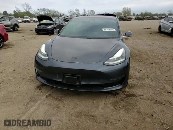 ✅ 2018 Tesla Model 3 Long Range Battery • VIN: 5YJ3E1EB8JF104298 • Lot: 85389055. Wystawiony na Copart z przebiegiem 107 774 mil. Bezpłatny archiwum sprzedaży aukcyjnych z USA i szczegółowy raport historii pojazdu na DreamBid. Zdjęcie 13.