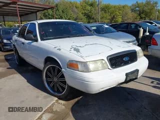 ✅ 2005 Ford Police Interceptor • VIN: 2FAHP71W95X171614 • Lot: 43618752. Listed on IAAI with 114,392 mi. Free auction sales archive from the USA and detailed vehicle history report at DreamBid. Image 1.