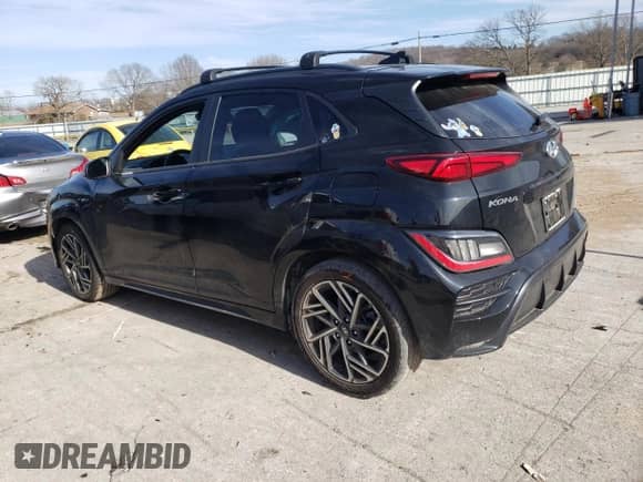 2022 Hyundai Kona N Line z VIN KM8K33A38NU826312, wystawiony jako Copart lot #38361123 z przebiegiem 25 921 mil mil oraz . Historia ofert i sprzedaży dostępna na DreamBid. Obrazek 2.
