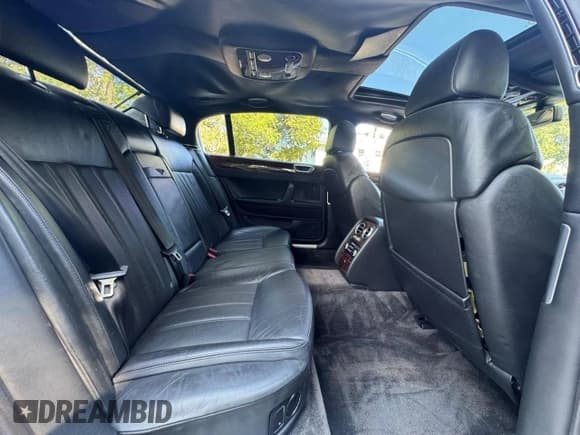 ✅ 2006 Bentley Flying Spur • VIN: SCBBR53W36C033886 • Лот: 89439285. Опубликован ранее на Copart с пробегом 91 632 миль. Бесплатный доступ к архиву аукционных продаж из США и подробный отчёт об истории автомобиля на DreamBid. Изображение 6.