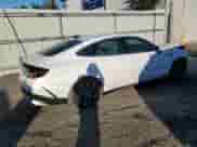 2025 Hyundai Sonata SEL z VIN KMHL64JA9SA510303, wystawiony jako Copart lot #86301915 z przebiegiem 5 056 mil mil oraz Szkoda całkowita • Salvage title. Historia ofert i sprzedaży dostępna na DreamBid. Obrazek 3.