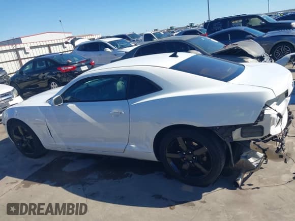 ✅ 2011 Chevrolet Camaro 1LT • VIN: 2G1FB1ED7B9208299 • Lot: 43574278. Listed on IAAI with 250,925 mi. Free auction sales archive from the USA and detailed vehicle history report at DreamBid. Image 15.