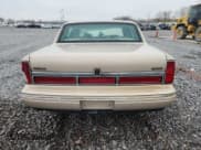 ✅ 1997 Lincoln Town Car Signature • VIN: 1LNLM82W0VY602693 • Lot: 93852125. Listed on Copart with Not provided. Free auction sales archive from the USA and detailed vehicle history report at DreamBid. Image 6.