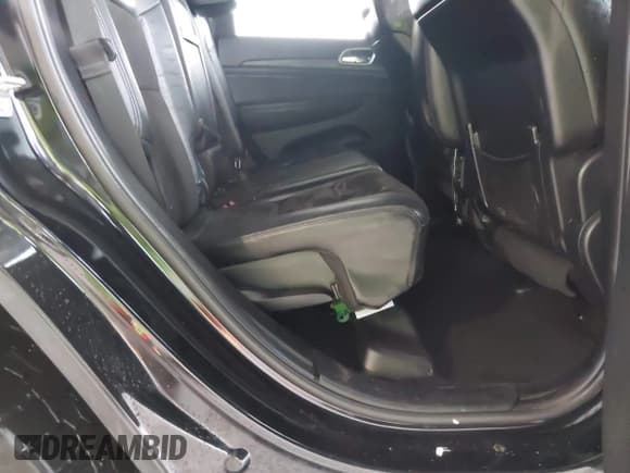 ✅ 2020 Jeep Grand Cherokee Altitude • VIN: 1C4RJEAGXLC392047 • Lot: 42371691. Listed on IAAI with 118,569 mi. Free auction sales archive from the USA and detailed vehicle history report at DreamBid. Image 8.