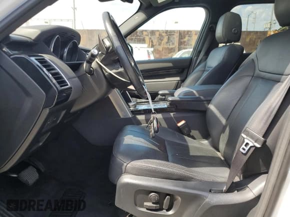 ✅ 2017 Land Rover Discovery HSE • VIN: SALRRBBV3HA036796 • Lot: 81295915. Wystawiony na Copart z przebiegiem 73 360 mil. Bezpłatny archiwum sprzedaży aukcyjnych z USA i szczegółowy raport historii pojazdu na DreamBid. Zdjęcie 7.