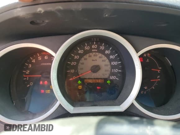 ✅ 2011 Toyota Tacoma • VIN: 5TFUX4EN0BX004066 • Lot: 90107585. Listed on Copart with 156,710 mi. Free auction sales archive from the USA and detailed vehicle history report at DreamBid. Image 9.