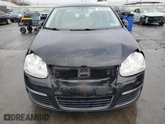 ✅ 2010 Volkswagen Jetta SE • VIN: 3VWRZ7AJ5AM161436 • Lot: 86490355. Wystawiony na Copart z przebiegiem 66 193 mil. Bezpłatny archiwum sprzedaży aukcyjnych z USA i szczegółowy raport historii pojazdu na DreamBid. Zdjęcie 5.
