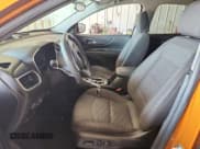 ✅ 2018 Chevrolet Equinox LT • VIN: 2GNAXJEV4J6142040 • Лот: 82235425. Опубликован ранее на Copart с пробегом 108 263 миль. Бесплатный доступ к архиву аукционных продаж из США и подробный отчёт об истории автомобиля на DreamBid. Изображение 7.