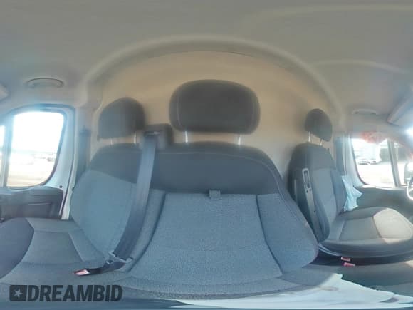 ✅ 2014 Ram ProMaster Cargo • VIN: 3C6TRVCG2EE122647 • Lot: 58632025. Wystawiony na Copart z przebiegiem 103 558 mil. Bezpłatny archiwum sprzedaży aukcyjnych z USA i szczegółowy raport historii pojazdu na DreamBid. Zdjęcie 15.