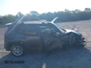 ✅ 2021 Jeep Renegade Limited • VIN: ZACNJDD13MPM27926 • Lot: 42226469. Wystawiony na IAAI z przebiegiem 30 271 mil. Bezpłatny archiwum sprzedaży aukcyjnych z USA i szczegółowy raport historii pojazdu na DreamBid. Zdjęcie 14.