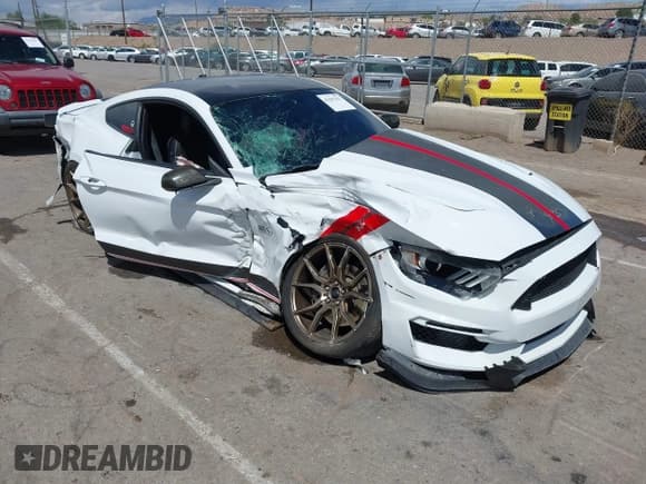 ✅ 2016 Ford Mustang GT • VIN: 1FA6P8CFXG5299021 • Lot: 42182362. Wystawiony na IAAI z przebiegiem 129 709 mil. Bezpłatny archiwum sprzedaży aukcyjnych z USA i szczegółowy raport historii pojazdu na DreamBid. Zdjęcie 1.