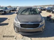 ✅ 2016 Kia Sedona SX • VIN: KNDMC5C13G6116522 • Lot: 92485585. Listed on Copart with 179,276 mi. Free auction sales archive from the USA and detailed vehicle history report at DreamBid. Image 5.