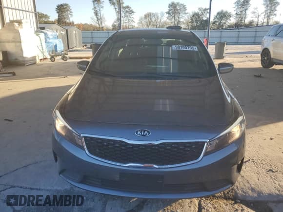 ✅ 2018 Kia Forte LX • VIN: 3KPFL4A78JE276410 • Lot: 90790795. Listed on Copart with 128,004 mi. Free auction sales archive from the USA and detailed vehicle history report at DreamBid. Image 5.