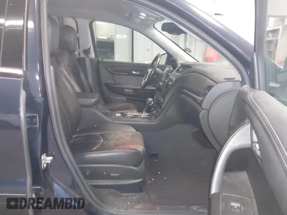 ✅ 2015 Chevrolet Traverse LT • VIN: 1GNKRHKD7FJ370045 • Лот: 41939074. Опубликован ранее на IAAI с пробегом 88 378 миль. Бесплатный доступ к архиву аукционных продаж из США и подробный отчёт об истории автомобиля на DreamBid. Изображение 5.