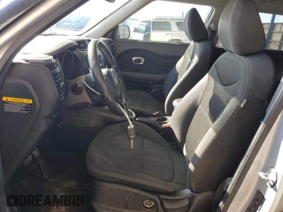 ✅ 2014 Kia Soul • VIN: KNDJN2A2XE7732815 • Лот: 86991115. Опубликован ранее на Copart с пробегом 134 656 миль. Бесплатный доступ к архиву аукционных продаж из США и подробный отчёт об истории автомобиля на DreamBid. Изображение 7.